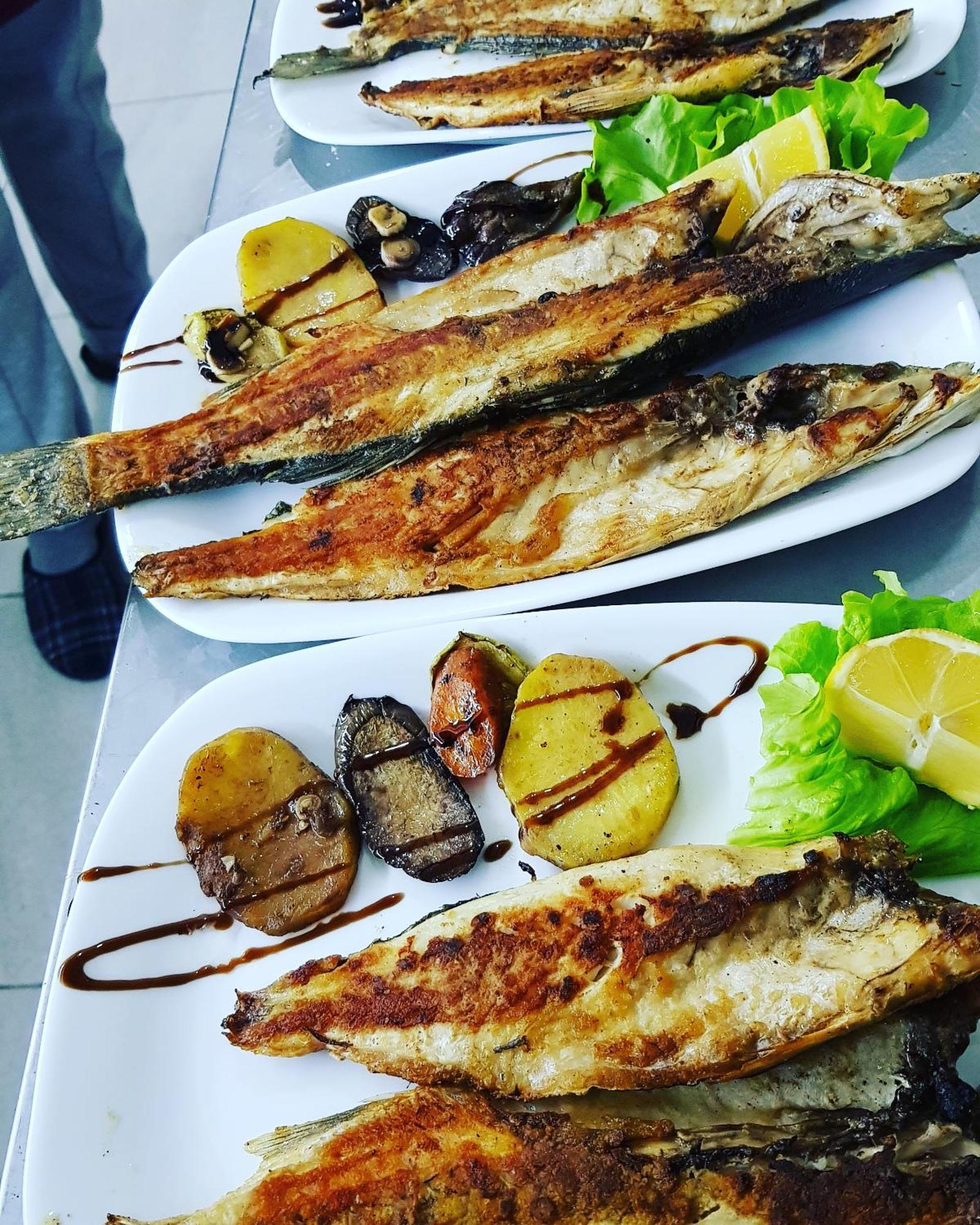 שקודר Rooms Lake View Balani Restaurant מראה חיצוני תמונה