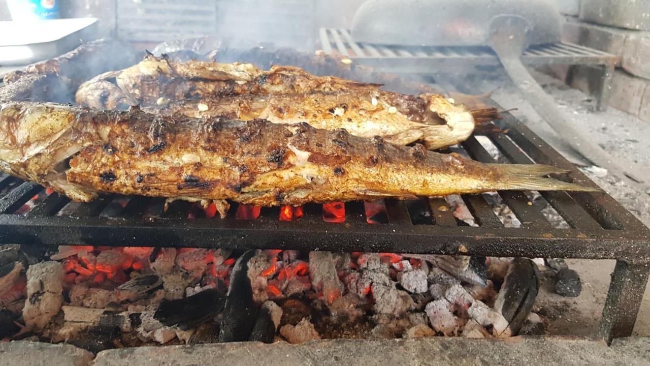שקודר Rooms Lake View Balani Restaurant מראה חיצוני תמונה