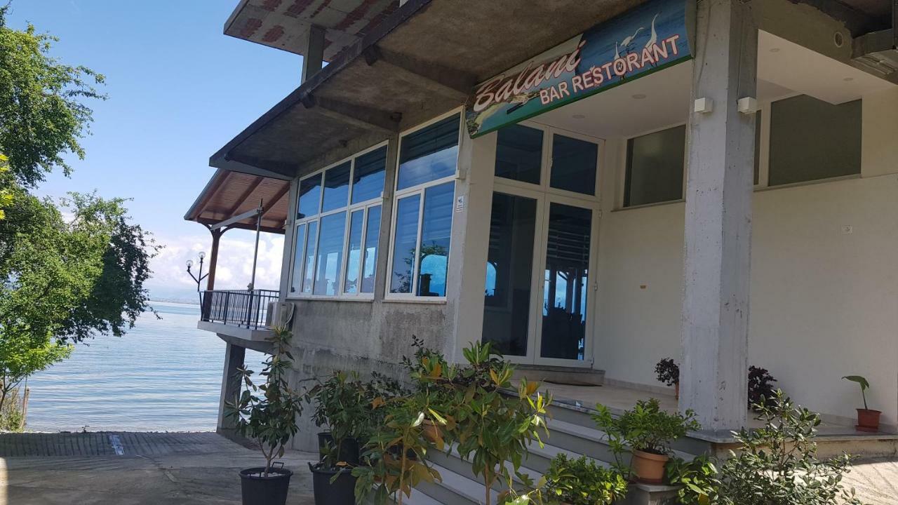 שקודר Rooms Lake View Balani Restaurant מראה חיצוני תמונה