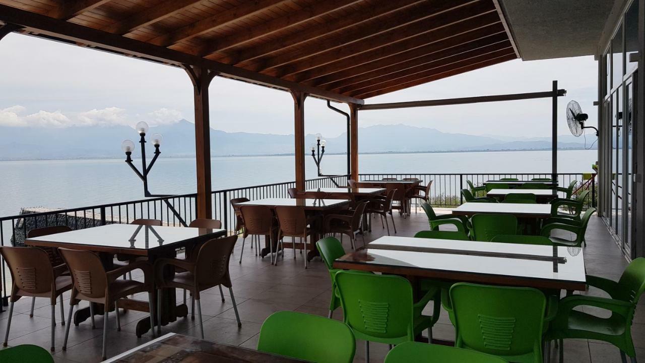 שקודר Rooms Lake View Balani Restaurant מראה חיצוני תמונה